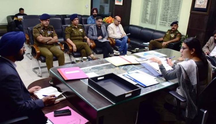 DC Jammu chairs RTA meeting