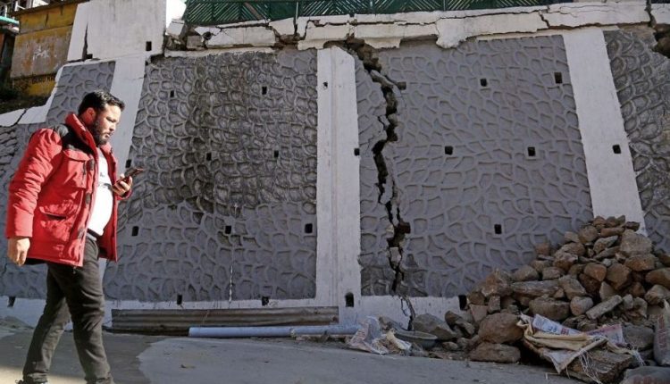 Disaster control room to be set up, BRO team deployed in Joshimath for Char Dham Yatra