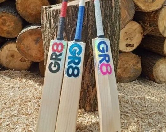 Kashmir-based bat manufacturing company signs MoUs with international boards, leagues