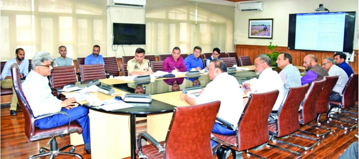 CS reviews functioning of Transport Department