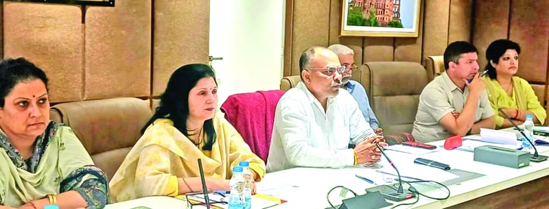 CEO exhorts upon officers to launch Plantation Drive under Green Election initiative in J&K