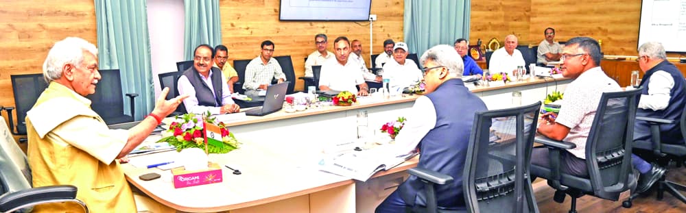 Lt Governor Sh Manoj Sinha chaired the 20th University Council meeting of SKUAST Jammu at Raj Bhawan (1)