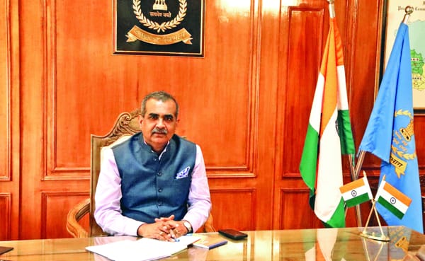 Shri Vikram Sahay assumes charge - Photo