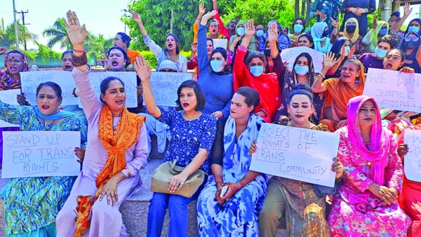 Transgender and LGBTQIA+ Community of J&K Holds Rally Demanding Political Reservation and Electoral Representation (2)