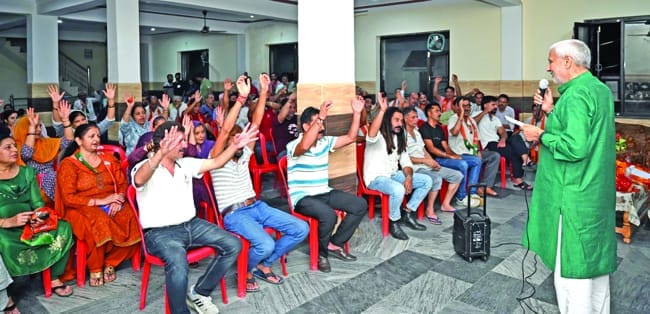 Will act as Chowkidar to safeguard interests of Jammu people Sham Sharma