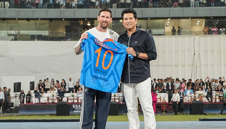Messi, Tendulkar come together as Wankhede adds another glorious chapter