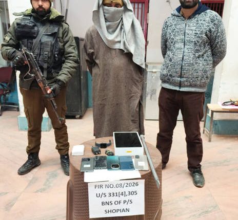 Two, including juvenile arrested for stealing electronic gadgets in Shopian